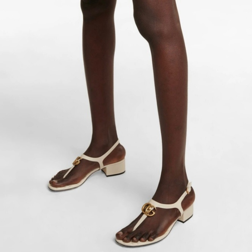 GUCCI Marmont GG logo leather thong sandals - Picture 3 of 6
